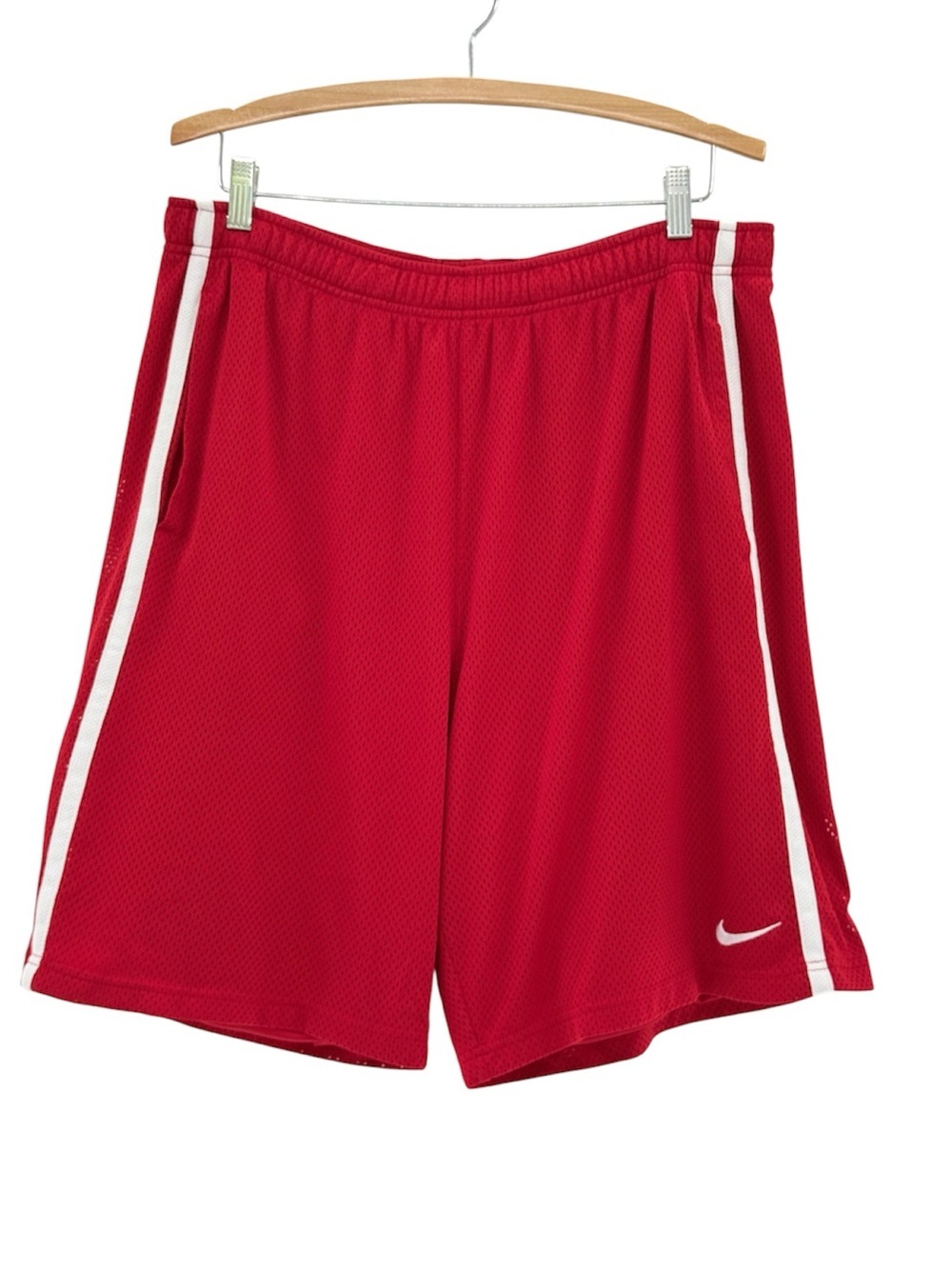Nike Red Mesh Basketball Shorts XL Athletic Gym Training Drawstring Activewear